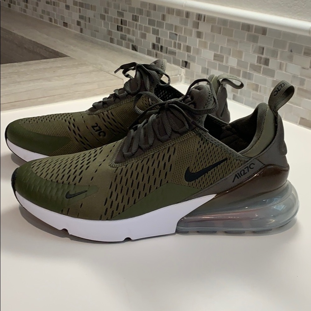 Nike Air Max 270